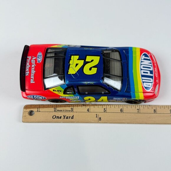 Action Racing Vintage 1997 Chevrolet Monte Carlo #24 DuPont Diecast 1:24 Scale - Picture 8 of 9